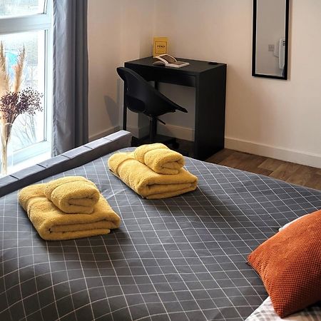 As Apartment Holiday Londra Esterno foto