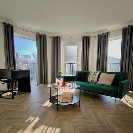 As Apartment Holiday Londra Esterno foto