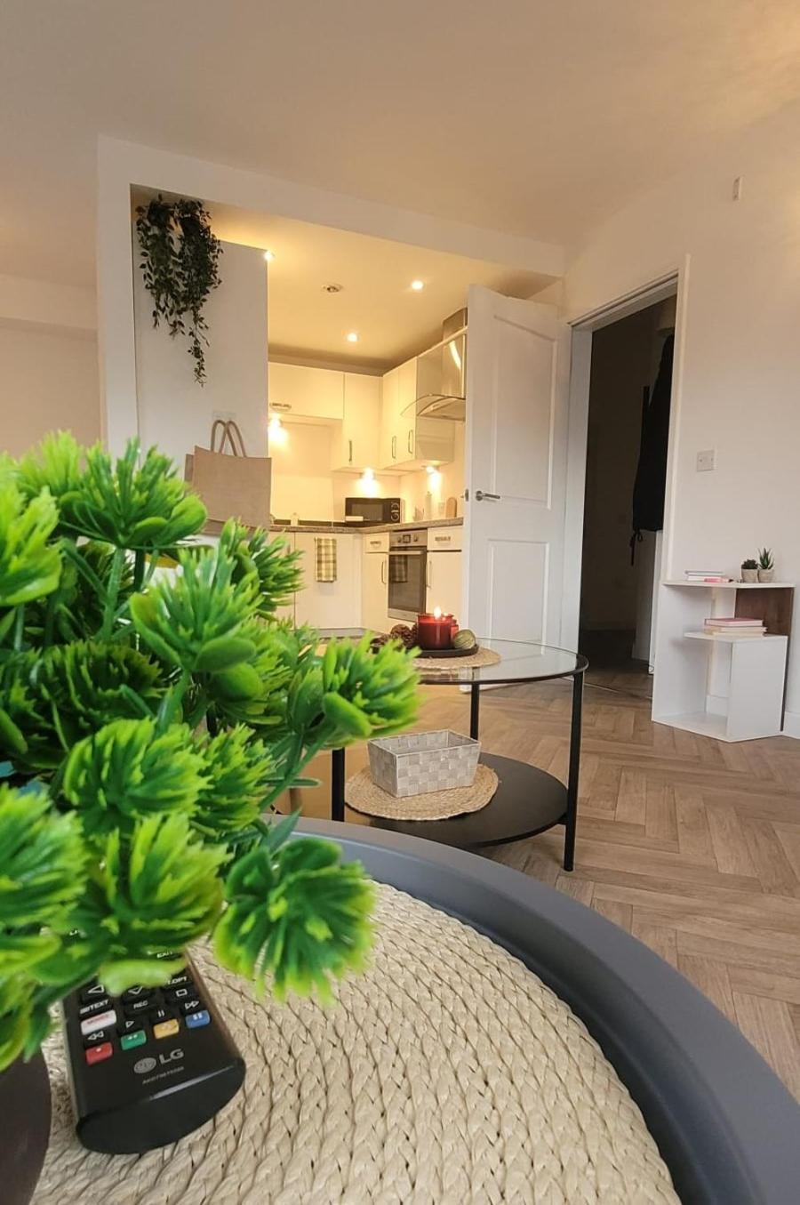 As Apartment Holiday Londra Esterno foto